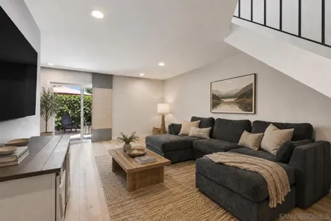 14287 Mariana Dr.
