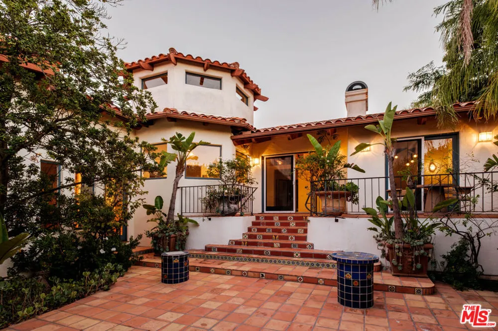 20333 Reigate Road Topanga, CA 90290