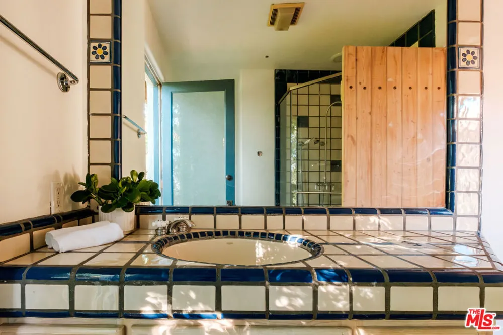 20333 Reigate Road Topanga, CA 90290