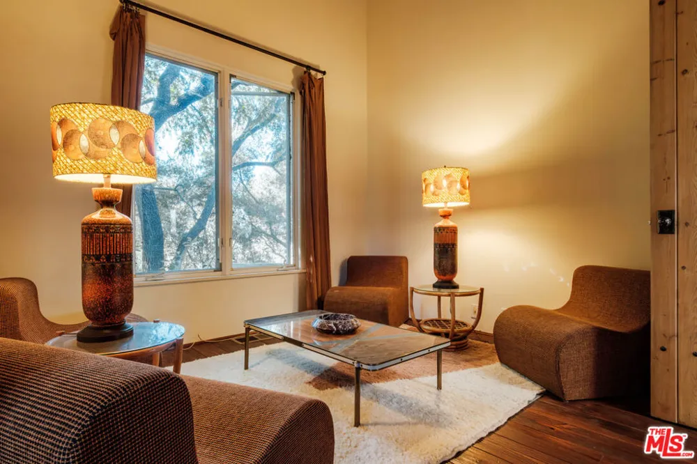 20333 Reigate Road Topanga, CA 90290