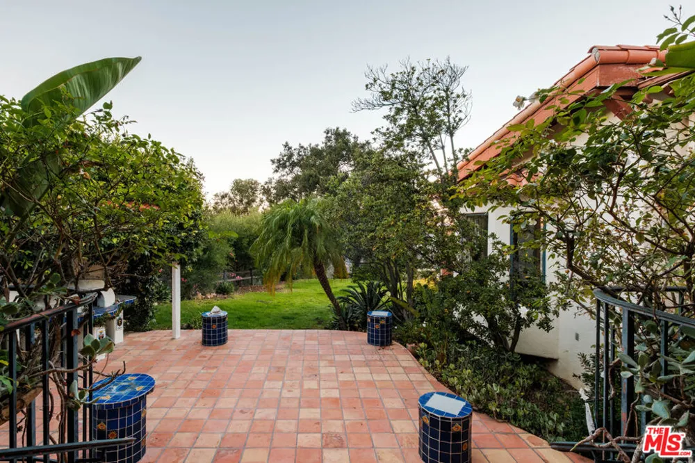 20333 Reigate Road Topanga, CA 90290