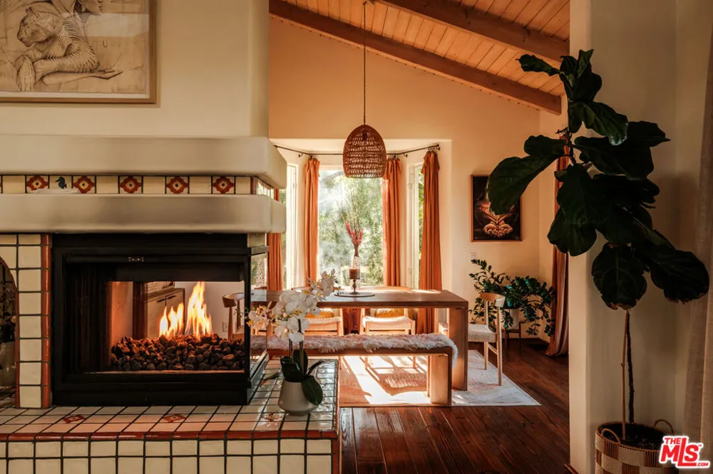 20333 Reigate Road Topanga, CA 90290