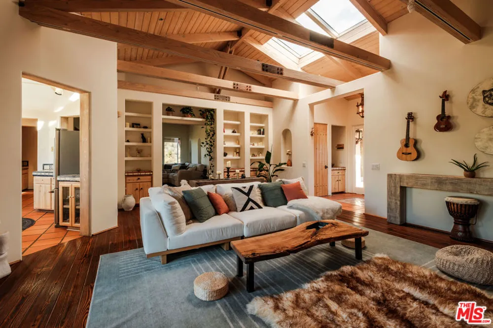 20333 Reigate Road Topanga, CA 90290