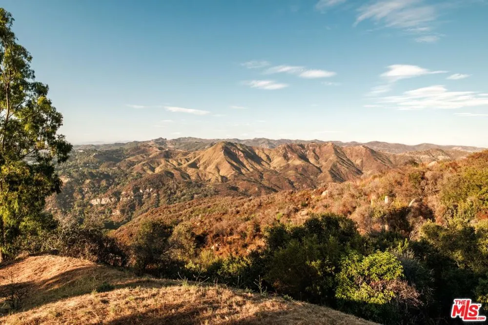 20333 Reigate Road Topanga, CA 90290