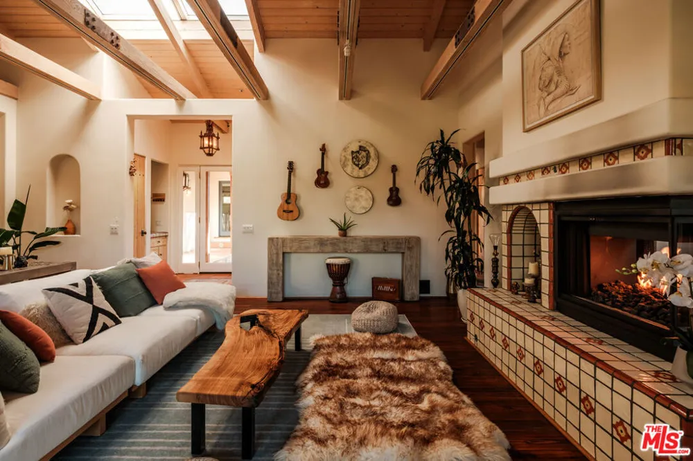 20333 Reigate Road Topanga, CA 90290