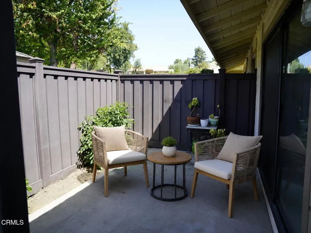 28835 Oakpath Drive Agoura Hills, CA 91301
