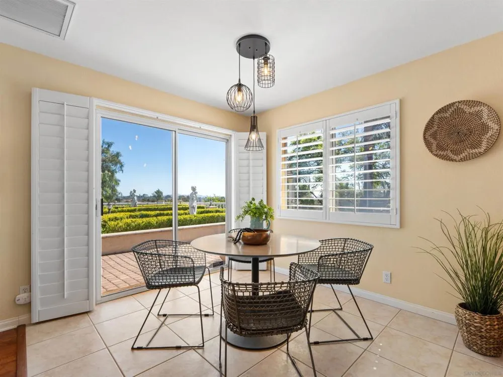 15043 Saddle Creek Drive Valley Center, CA 92082