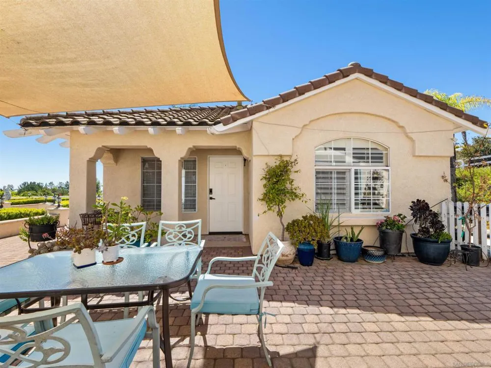 15043 Saddle Creek Drive Valley Center, CA 92082