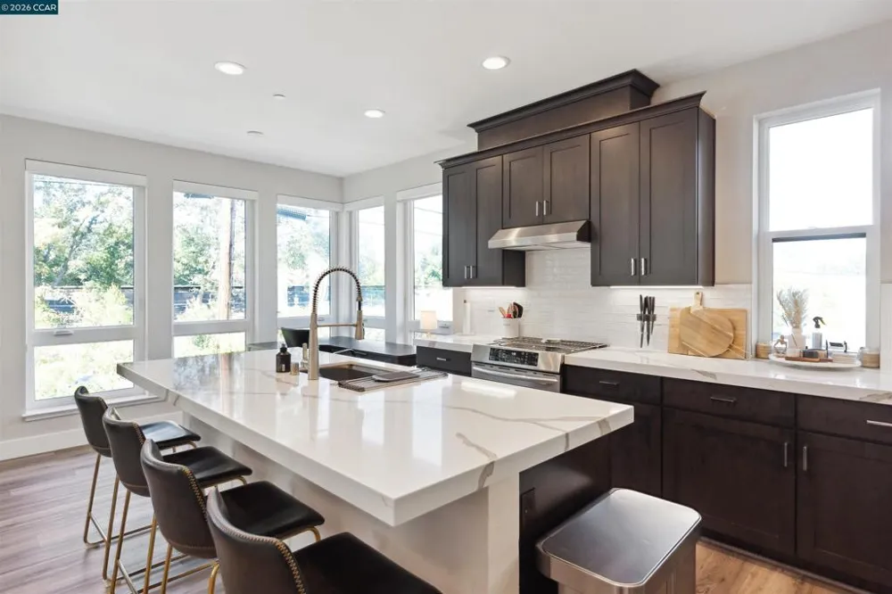 2640 Jones Rd #A Walnut Creek, CA 94597