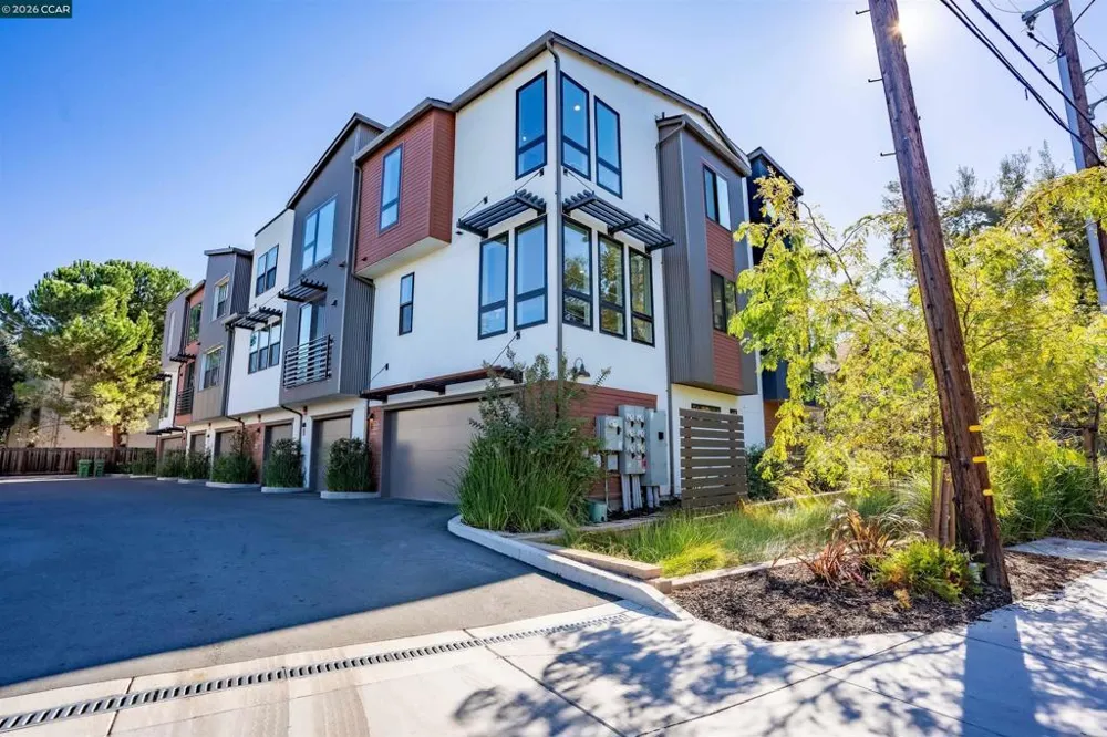 2640 Jones Rd #A Walnut Creek, CA 94597