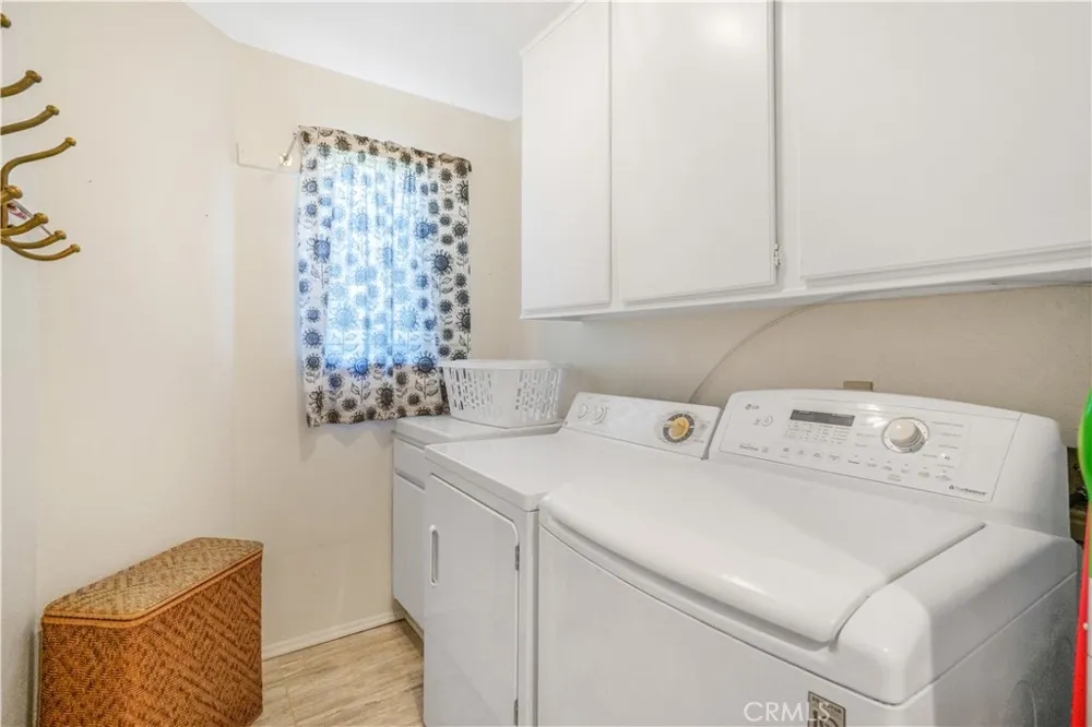 2102 Redrock Ct Palmdale, CA 93551