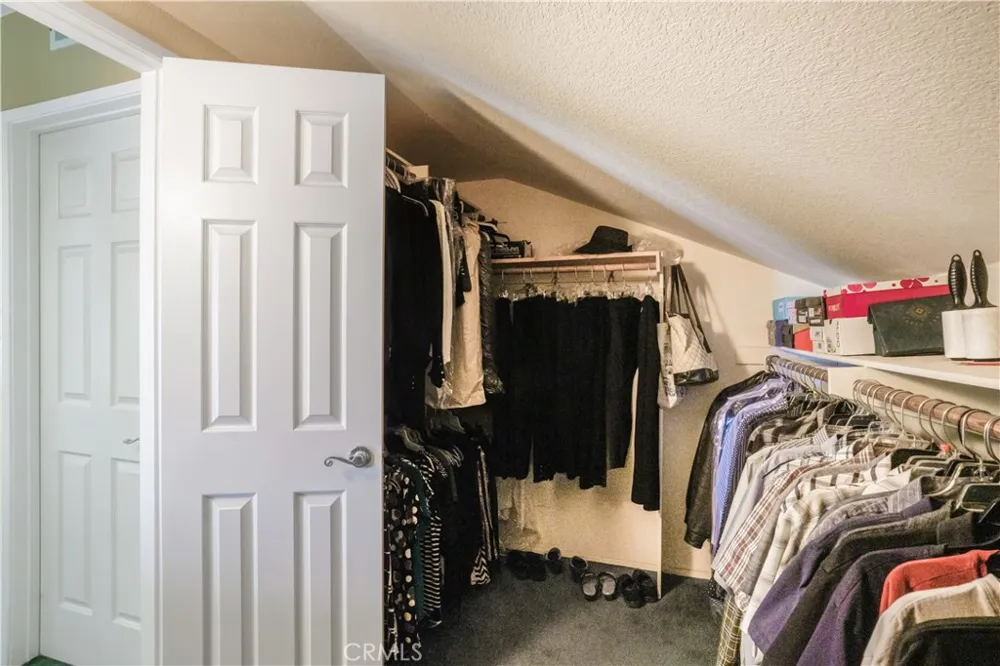 2102 Redrock Ct Palmdale, CA 93551