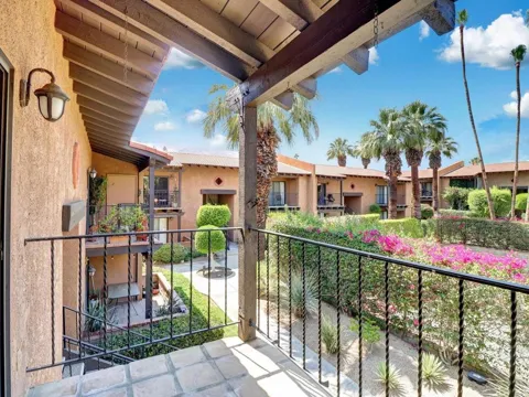 291 E Mel Avenue #272