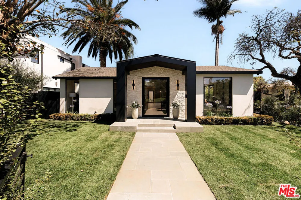 2202 California Avenue Santa Monica, CA 90403