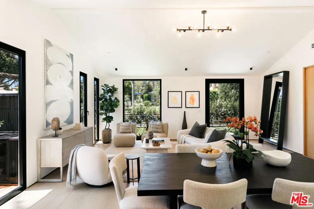 2202 California Avenue Santa Monica, CA 90403