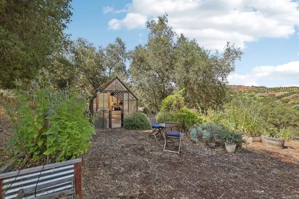 28295 Camino Estribo Temecula, CA 92590