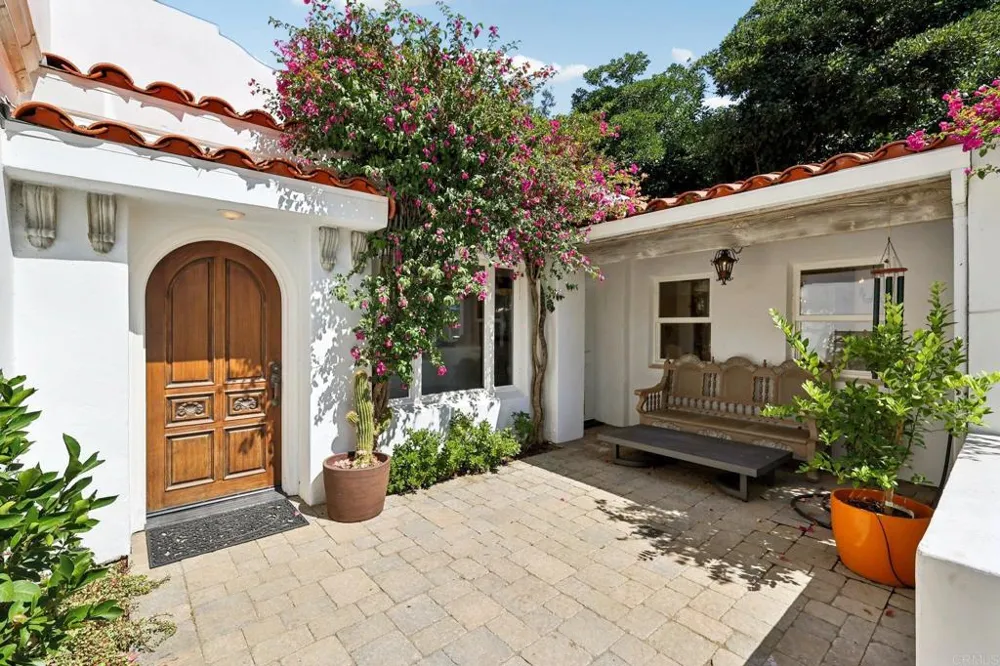 28295 Camino Estribo Temecula, CA 92590