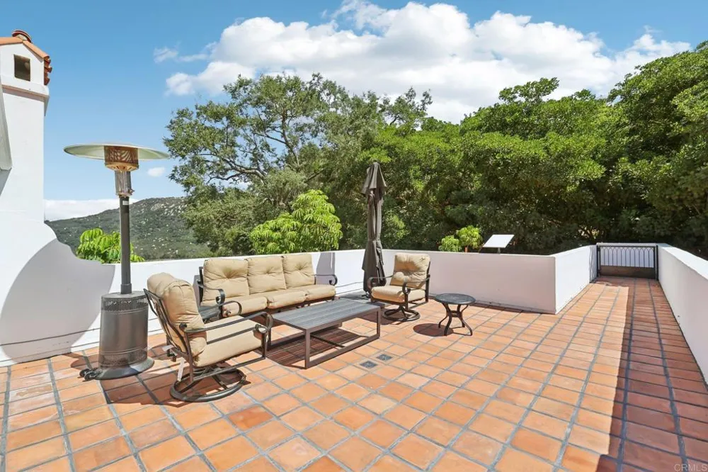 28295 Camino Estribo Temecula, CA 92590