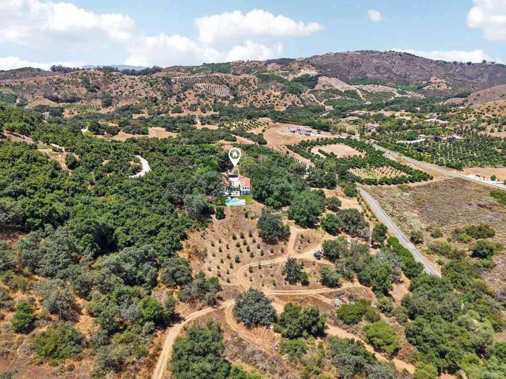 28295 Camino Estribo Temecula, CA 92590