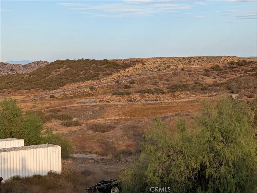 16690 Harris Perris, CA 92570