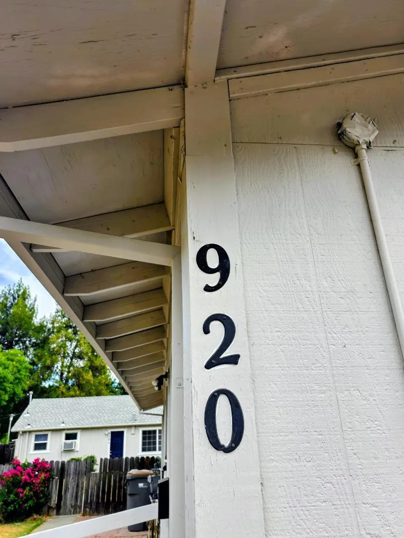 920 Gum Avenue Woodland, CA 95695