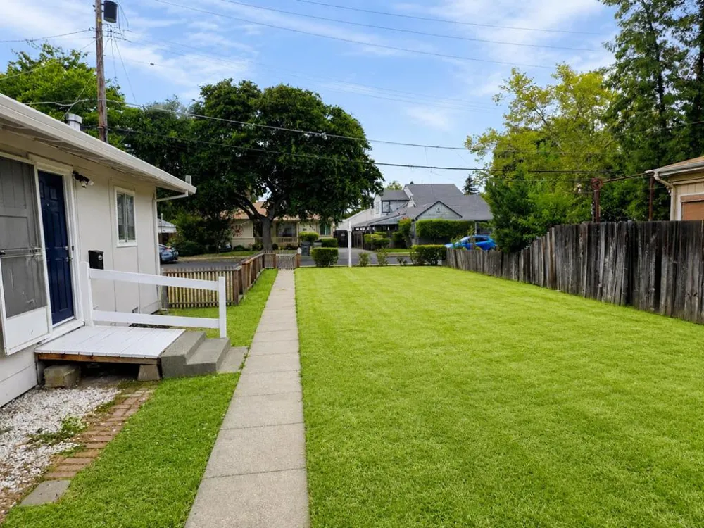 920 Gum Avenue Woodland, CA 95695