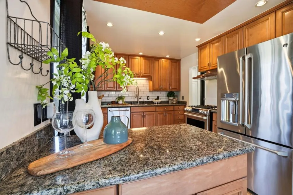 510 Sterling View Avenue Belmont, CA 94002
