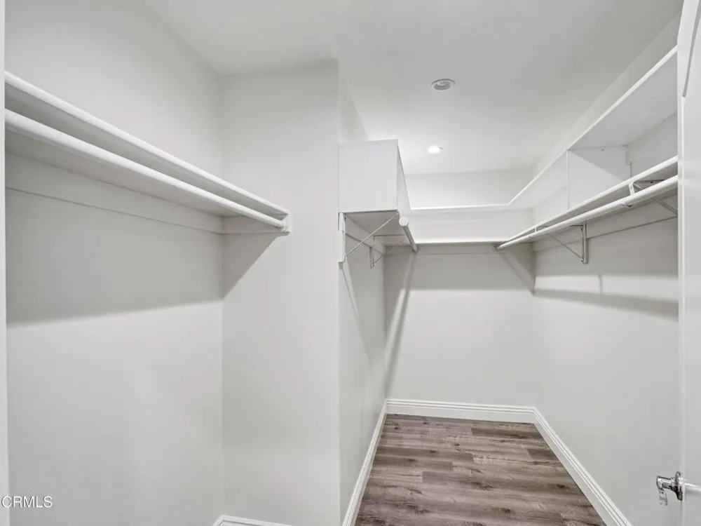 4814 Viro Road La Canada Flintridge, CA 91011