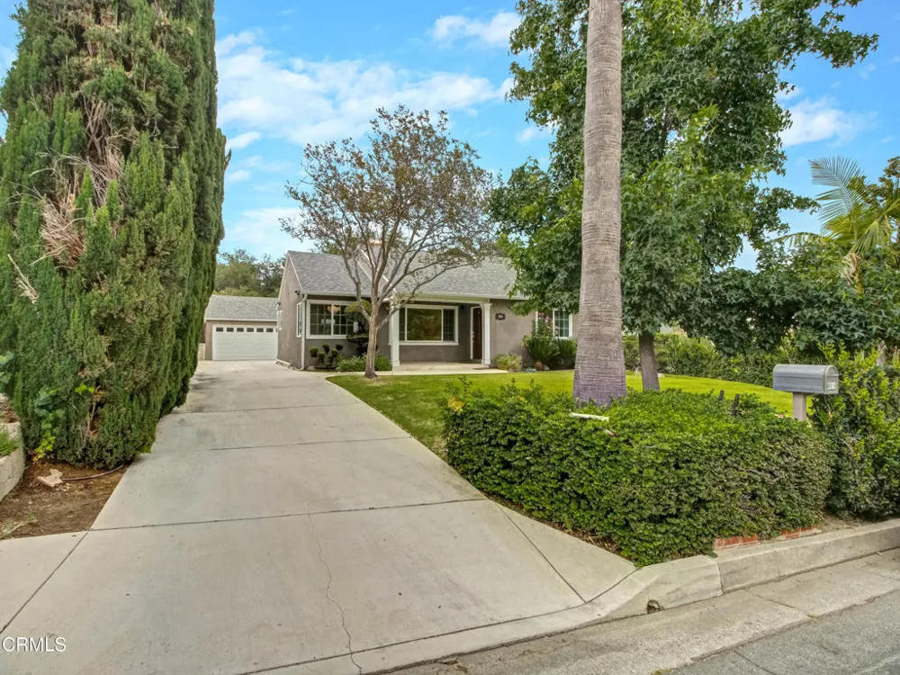 4814 Viro Road La Canada Flintridge, CA 91011