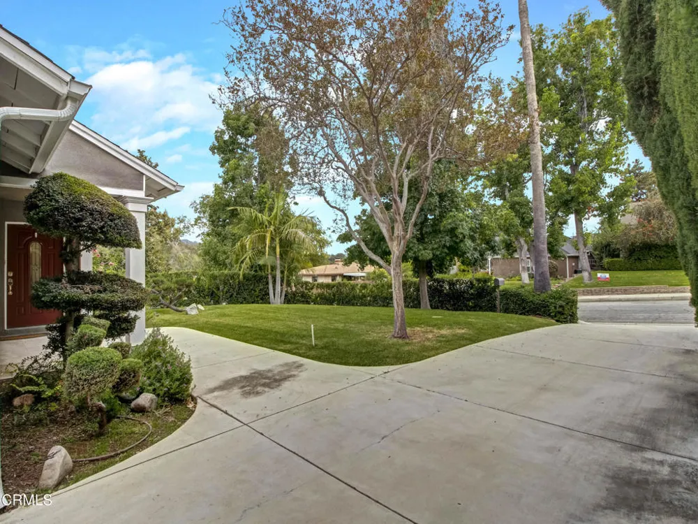 4814 Viro Road La Canada Flintridge, CA 91011