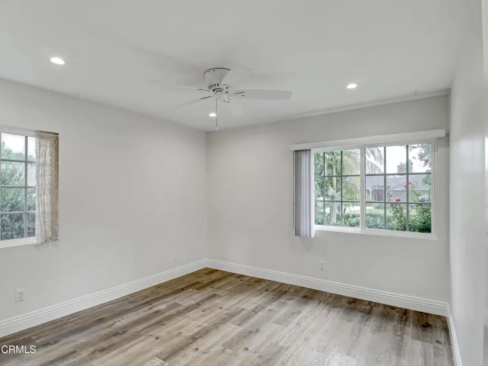 4814 Viro Road La Canada Flintridge, CA 91011