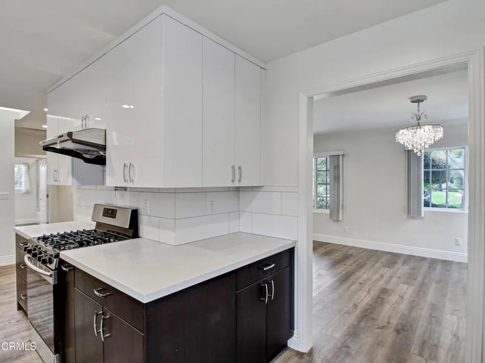4814 Viro Road La Canada Flintridge, CA 91011