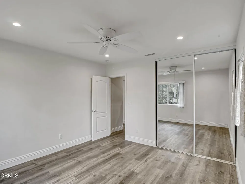 4814 Viro Road La Canada Flintridge, CA 91011