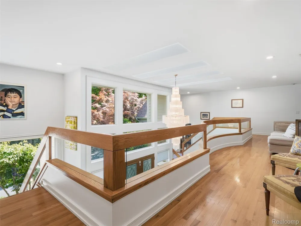 3104 Quarton Road Bloomfield Charter Township, MI 48304