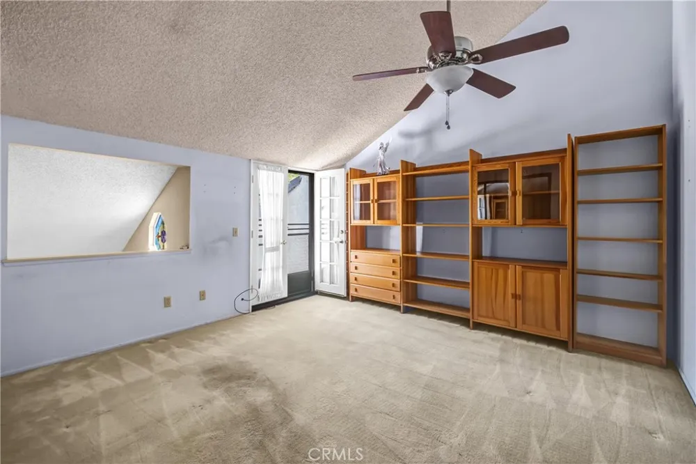 960 W Arrow #E Upland, CA 91786