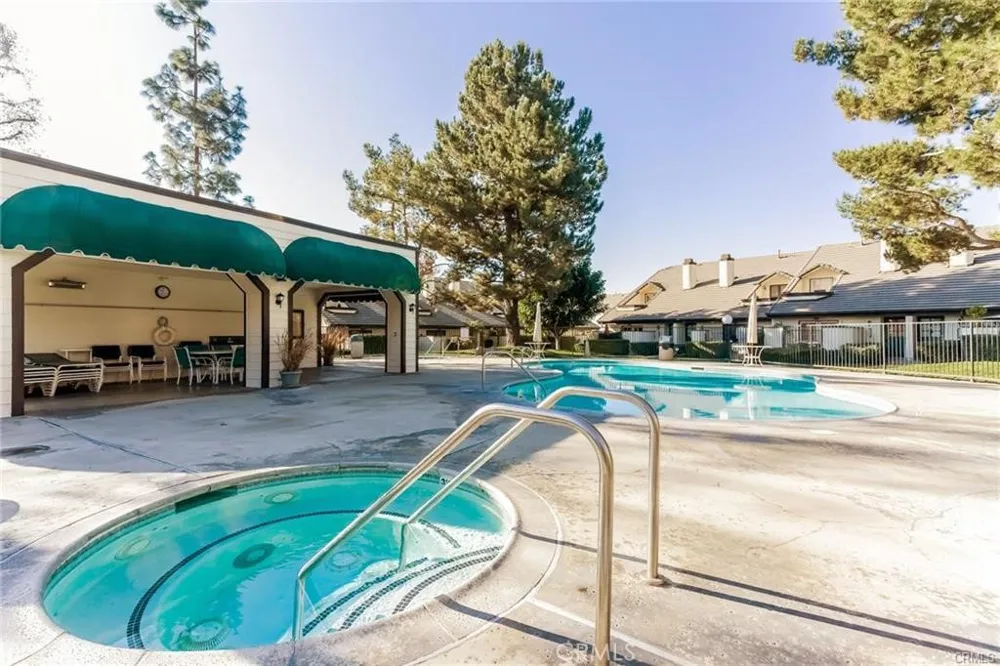 960 W Arrow #E Upland, CA 91786