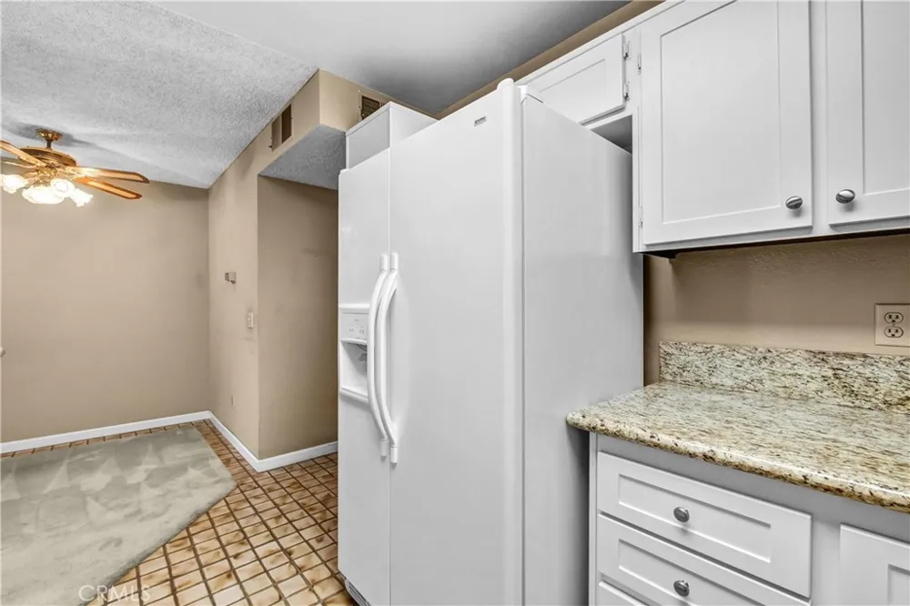 960 W Arrow #E Upland, CA 91786