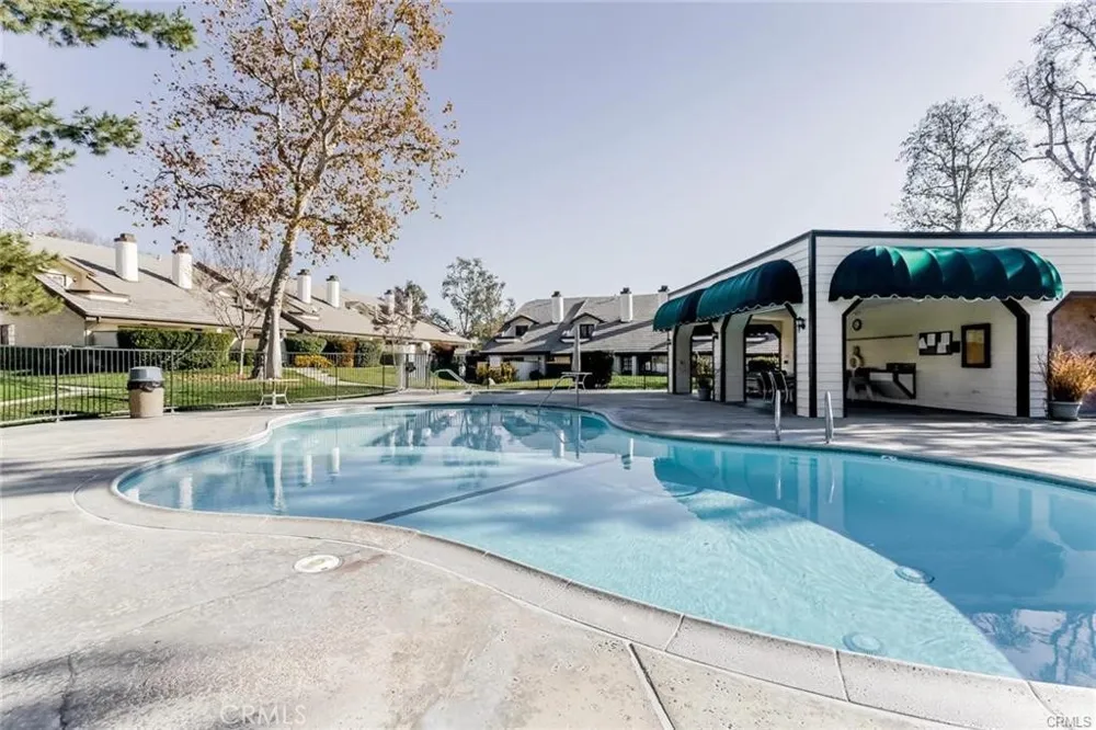 960 W Arrow #E Upland, CA 91786