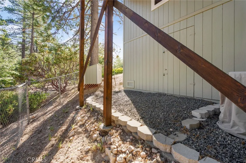 32715 Willow Running Springs, CA 92382