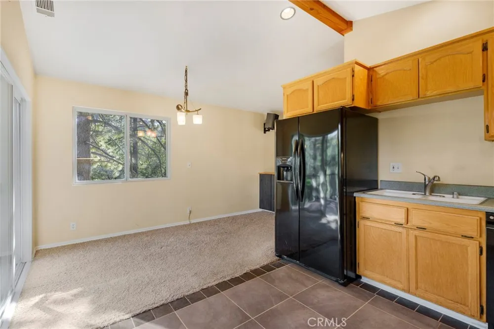 32715 Willow Running Springs, CA 92382