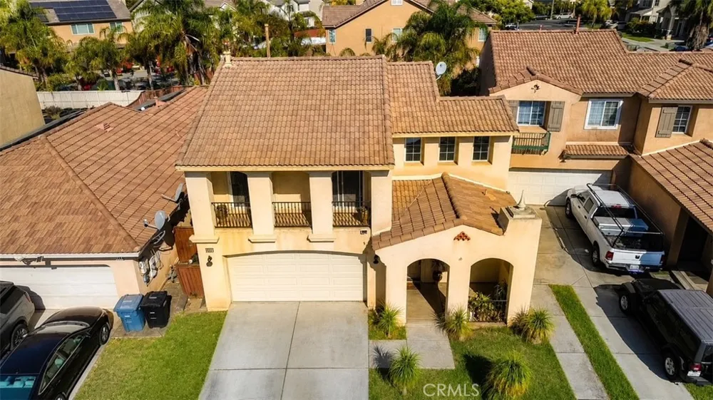 3891 Albillo Loop Perris, CA 92571