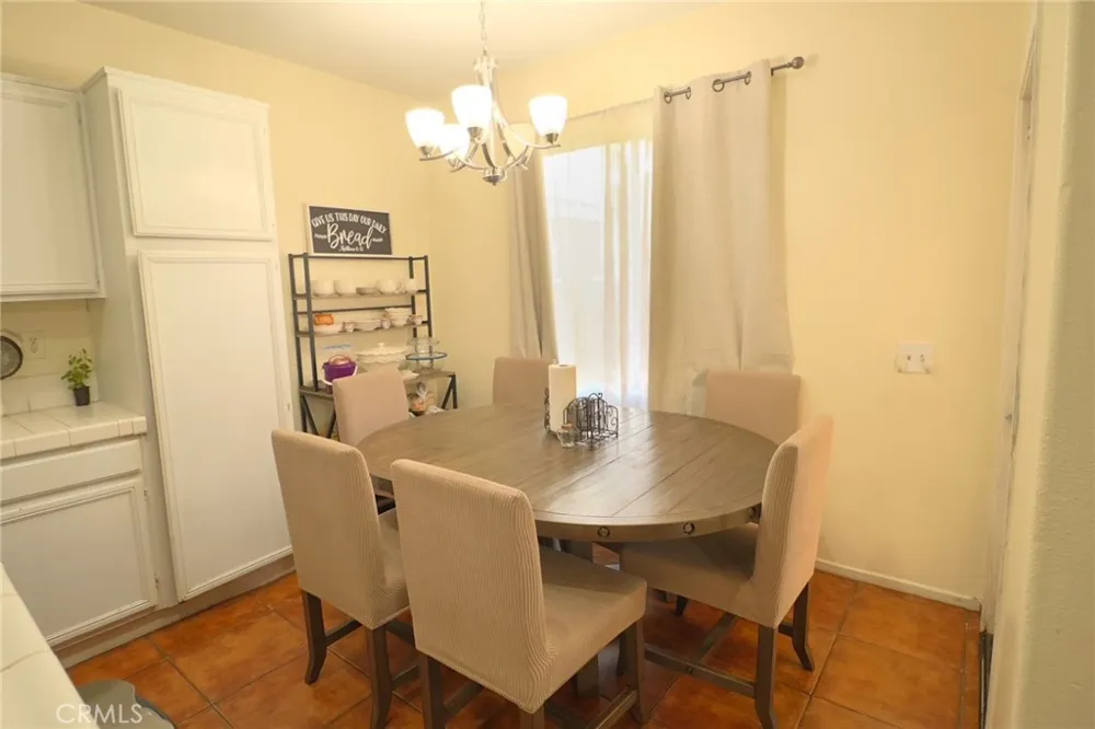 3891 Albillo Loop Perris, CA 92571