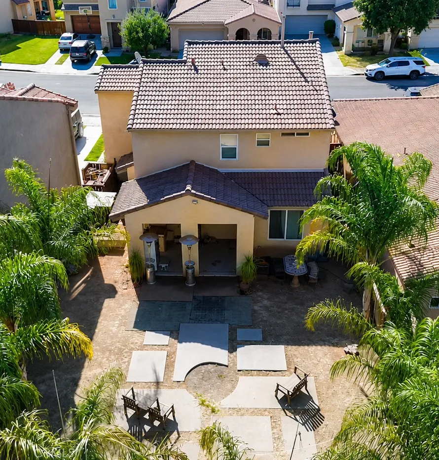 3891 Albillo Loop Perris, CA 92571