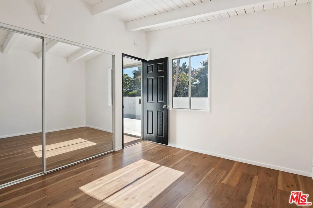 1315 17th Street Manhattan Beach, CA 90266