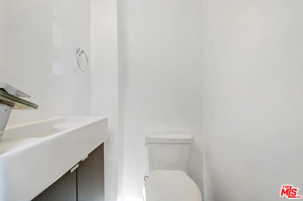 1315 17th Street Manhattan Beach, CA 90266