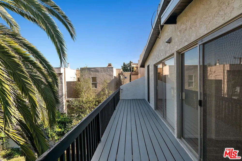 1315 17th Street Manhattan Beach, CA 90266
