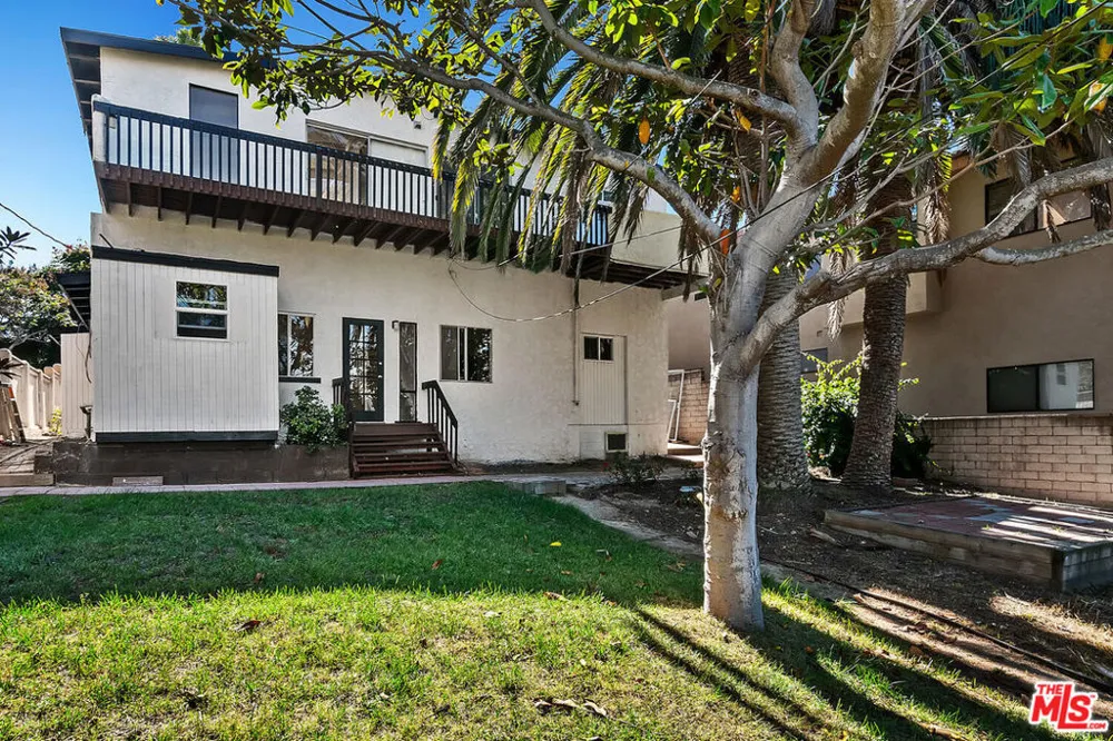 1315 17th Street Manhattan Beach, CA 90266