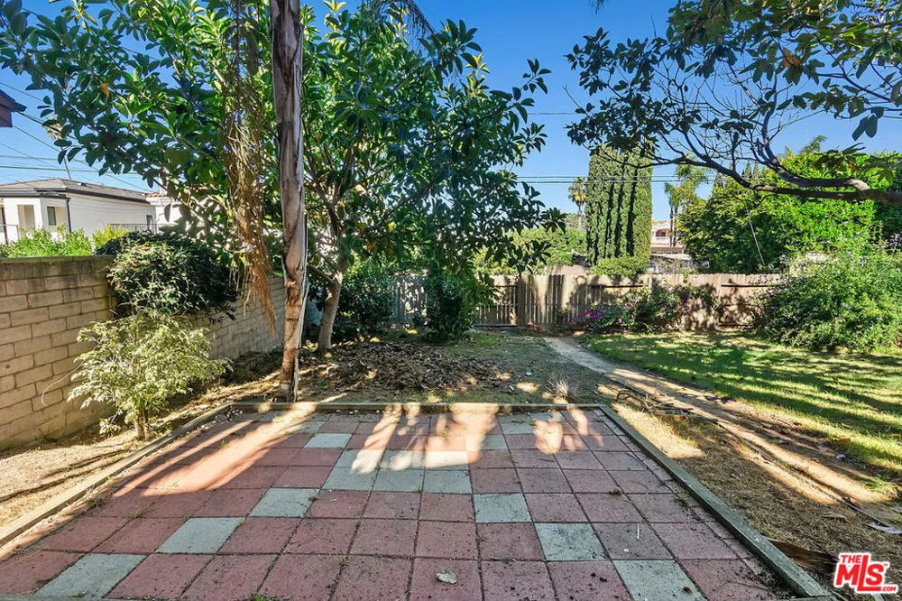 1315 17th Street Manhattan Beach, CA 90266