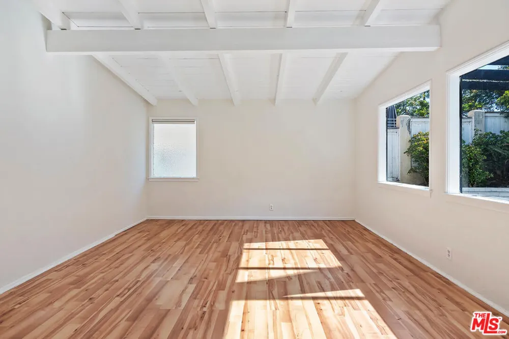 1315 17th Street Manhattan Beach, CA 90266