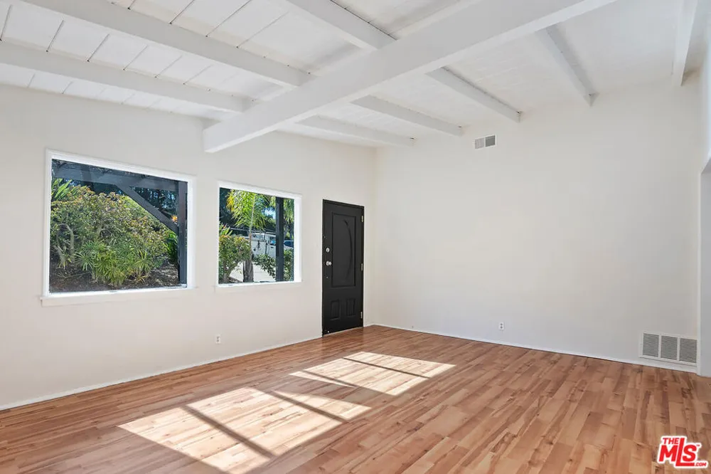 1315 17th Street Manhattan Beach, CA 90266